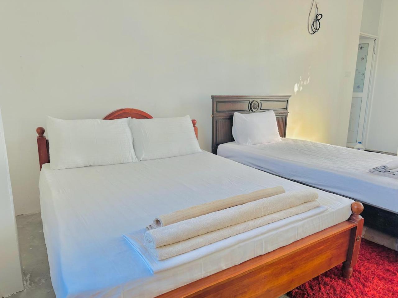 Sea Breeze Negombo