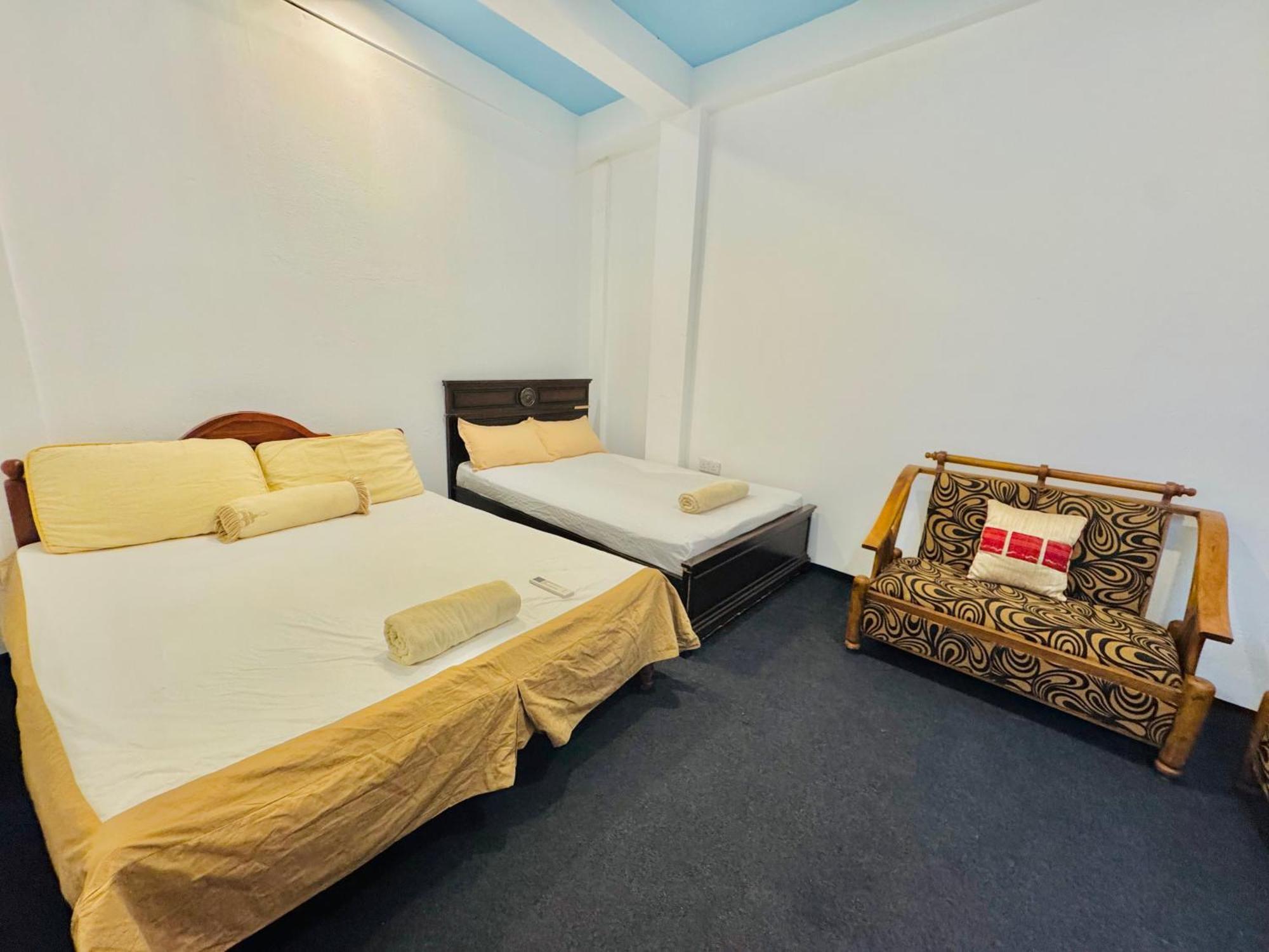 Sea Breeze Guest house *