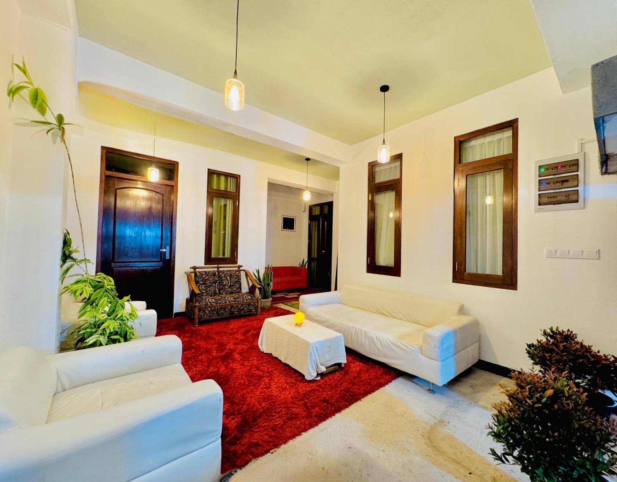 Sea Breeze Guest house Negombo