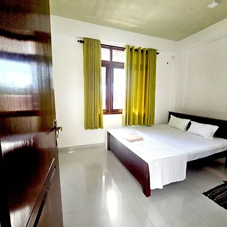 Sea Breeze Guest House Negombo Exterior photo