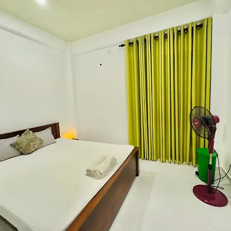 Sea Breeze Guest House Negombo Exterior photo