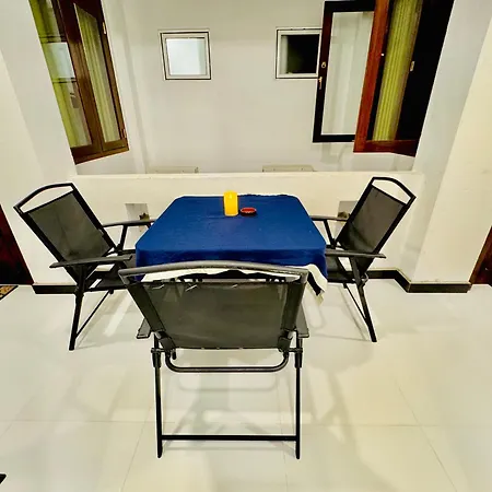 Sea Breeze Guest House Negombo Exterior photo