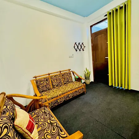 Sea Breeze Guest House Negombo Exterior photo